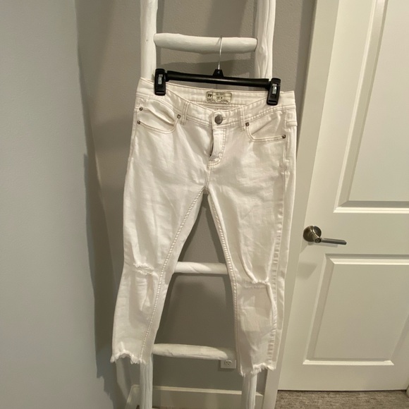 Free People Cream Ankle Cropped Jeans - Picture 1 of 3